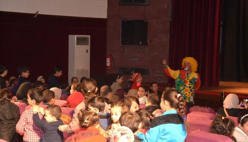 انطلاق قافلة “براعم الربيع” للعروض المسرحية والترفيهية للأطفال في تلمسان