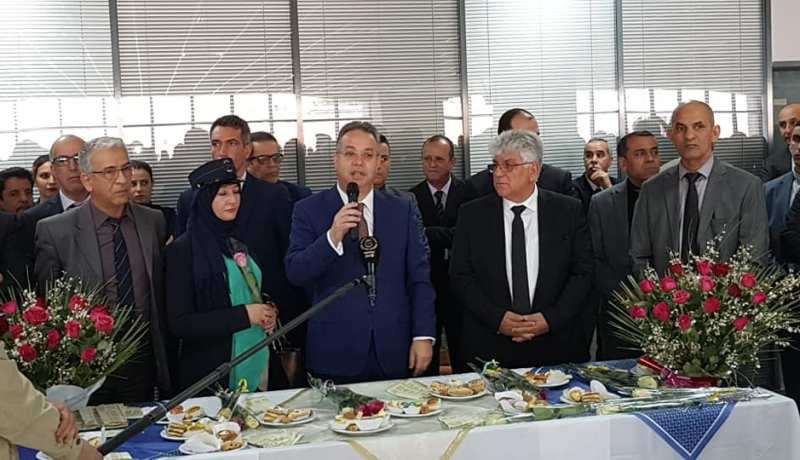 بالصور.. طمار يهنئ ويقيم حفلا للعاملات بمناسبة عيدهن العالمي