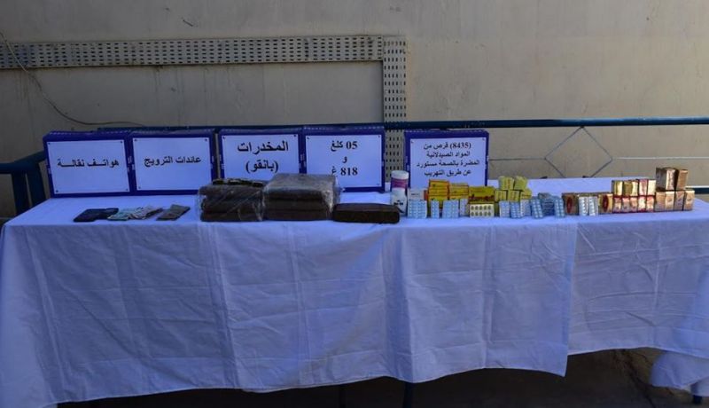 توقيف شخصين وحجز قرابة 6 كيلو “بانقو” و8435 قرص مهلوس في تمنراست