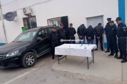 بالصور ..توقيف 3 أشخاص تورطوا في سرقة سيارة بالأغواط