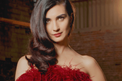 توبا بويوكستين الأعلى أجرا بين نجمات تركيا بعد انضمامها لإبنة السفير