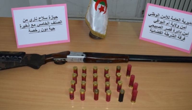أم البواقي: توقيف مبحوث عنه وآخر بحوزته بندقية صيد دون وثائق