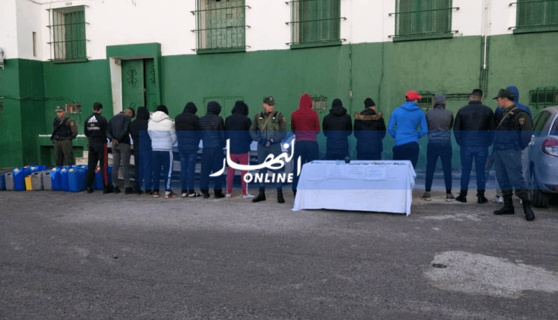 توقيف حراقة يطيح بـ 3 منظمي رحلات إبحار سري بوهران