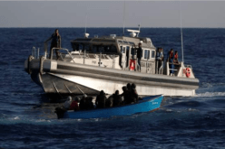 غرق عشرات “الحراقة” بعد اصطدامهم بسفينة حربية تونسية