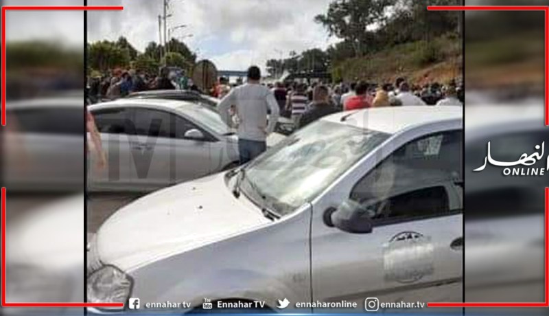 عودة 350 تونسيا إلى بلادهم عبر المركزالحدودي أم الطبول