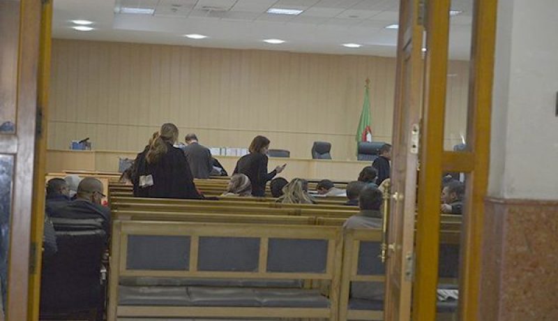 نائب سابق لـ«مير» القبة متهم بسلب مليار سنتيم من 3 أشخاص أوهمهم ببيع قطع أراضي