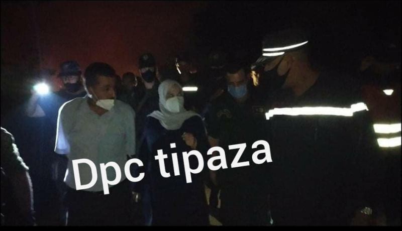 والي تيبازة تتفقد المناطق والسكنات المهددة بحريق غابة طارق بن زياد