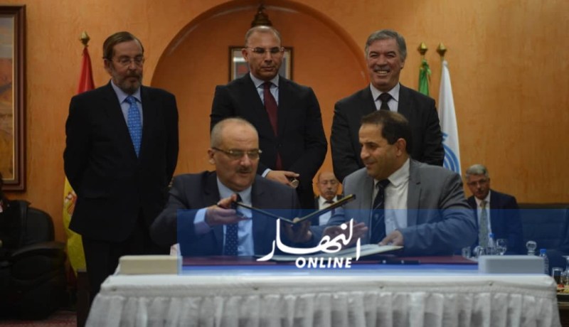 بالصور..جلاب وزعلان يوقعان إتفاقية شراكة بين الوزارتين
