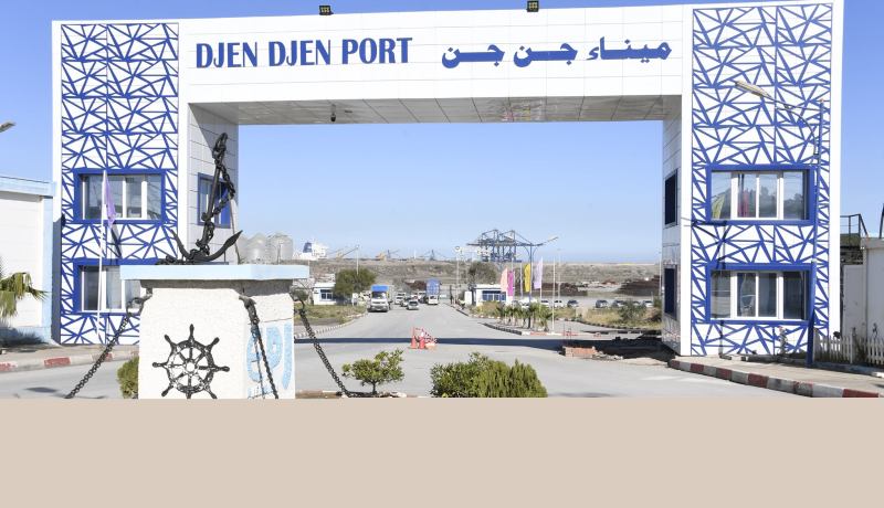الرئيس المدير العام لميناء جن جن يفنذ تسجيل أية عملية إستيراد للمركبات