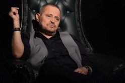 لن تتعرف عليه.. جورج وسوف يظهر بعكاز ووزن زائد