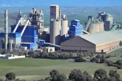 وزير الصناعة: إزالة جميع صعوبات مجمّع “جيكا” للدفع بصادراته