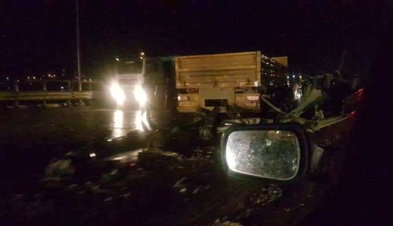 بالصور.. حادث مرور خطير عند نفق بوزڨزة في البويرة
