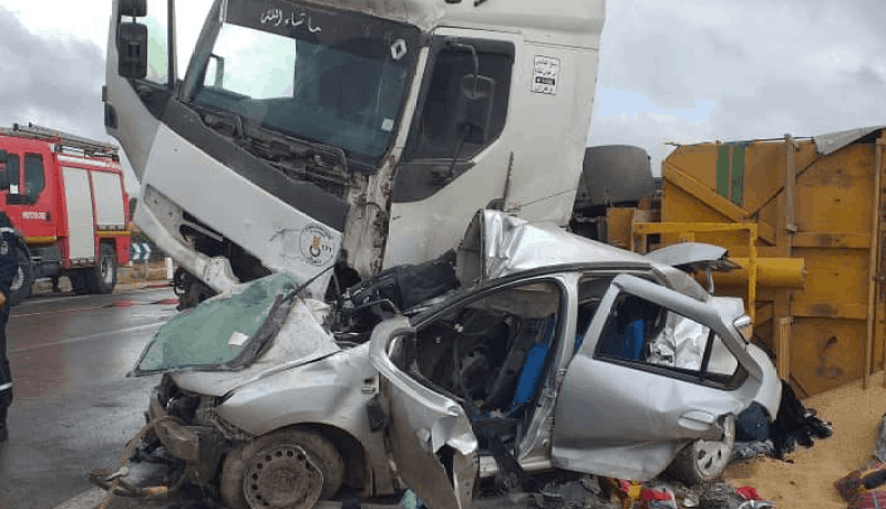 سطيف: وفاة شخص وإصابة آخر في حادث مرور ببئر العرش