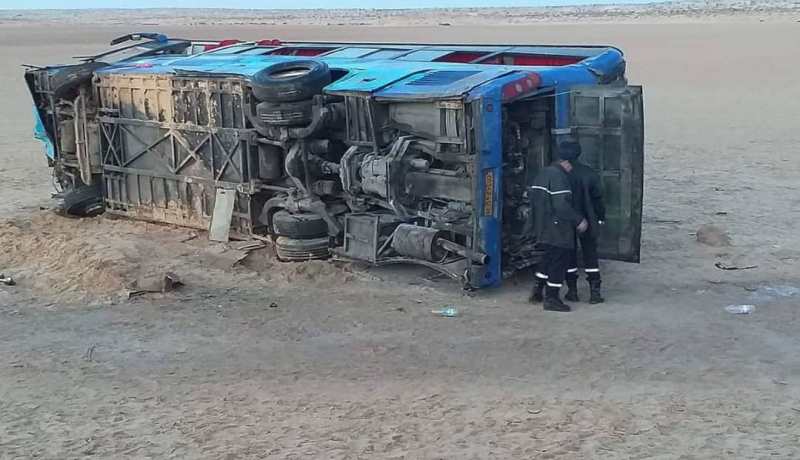قتيلان و30 جريحا في انحراف حافلة بالطريق الوطني رقم 48 بالوادي
