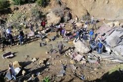 مجزرة مرورية بتونس.. مقتل 24 شخصاً في إنقلاب حافلة سياحية