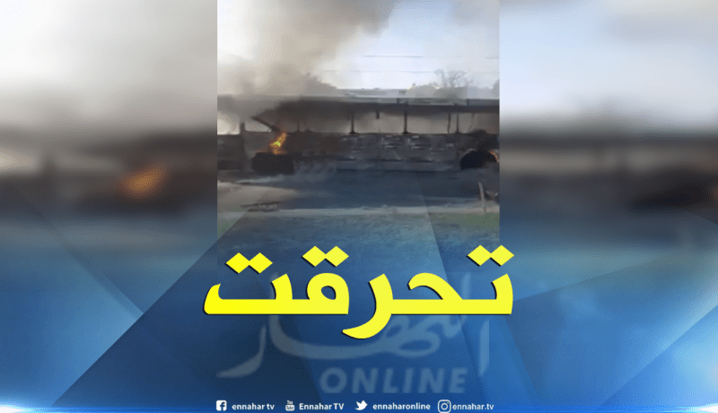بالفيديو.. احتراق حافلة لنقل الركاب في برج البحري