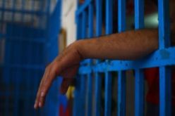 حبس مسبوق اعتدى على والده بسلاح أبيض بتلمسان