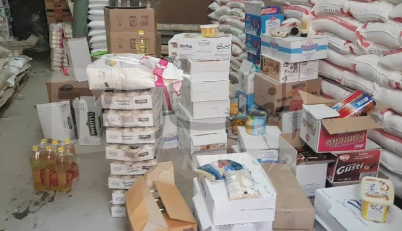 الدرك يداهم مستودعا به مواد غذائية مخزنة بسيدي البشير في وهران