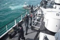 توقيف “بوطي” يحمل 8 “حراڨة” جزائريين بالسواحل التونسية