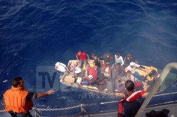 هكذا حاول شرطي بالمطار الحرقة بقريبيه في رحلة سرية تورط فيها 13 متهما