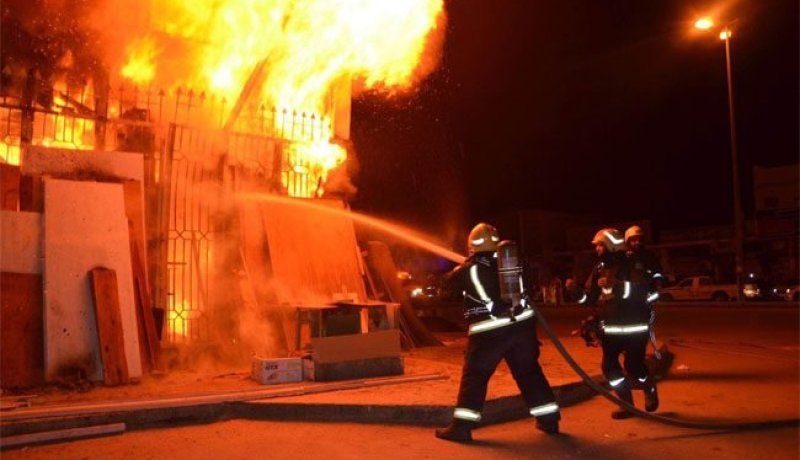 حريق بسوق الطحطاحة بعين وسارة في الجلفة
