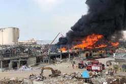 الجيش اللبناني يخمد بقايا حريق مرفأ بيروت