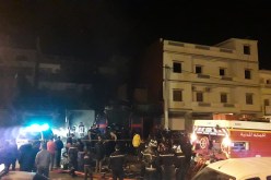 بالصور.. إخماد حريق مستودع تخزين العجلات ببئر الجير في وهران