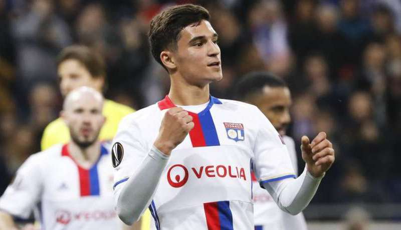 الجزائري حسام عوار ضمن التشكيلية المثالية للدوري الفرنسي