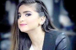 حلا الترك ووالدتها تراسلان أحلام