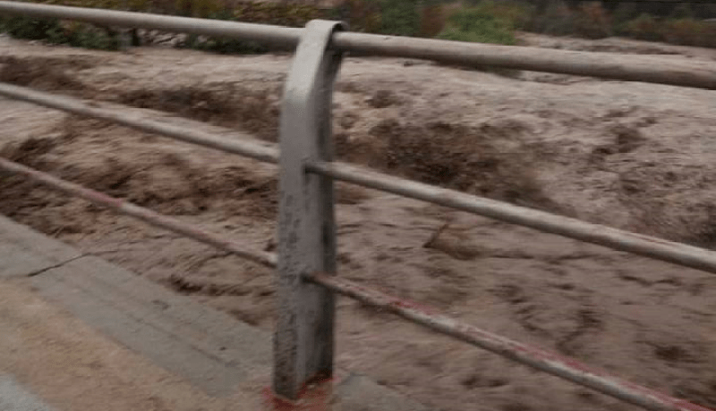 بالصور.. ارتفاع رهيب لمنسوب المياه بواد حمام ملوان بالبليدة