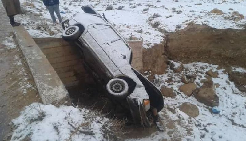 عين الدفلى: 10 جرحى في 5 حوادث مرور بسبب التقلبات الجوية خلال 12 ساعة الأخيرة