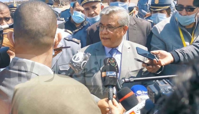 المدير العام للجمارك يأمر بالمعالجة الآنية للحاويات لتفادي تكدسها بالموانئ