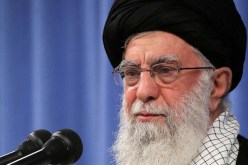 خامنئي: إيران وجهت صفعة لأمريكا بالضربات الصاروخية ولا نثق بالأوروبيين