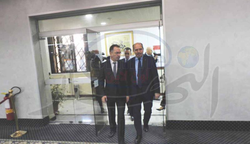 “خاوة خاوة” أم تنفيذ التعليمات؟