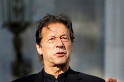 إصابة رئيس وزراء باكستان عمران خان بفيروس كورونا