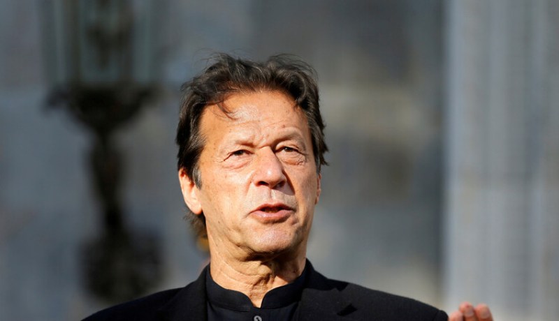 إصابة رئيس وزراء باكستان عمران خان بفيروس كورونا