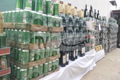 خمسيني مهدد بالحبس بعد ضبط 791 قارورة من المشروبات الكحولية داخل مسكنه