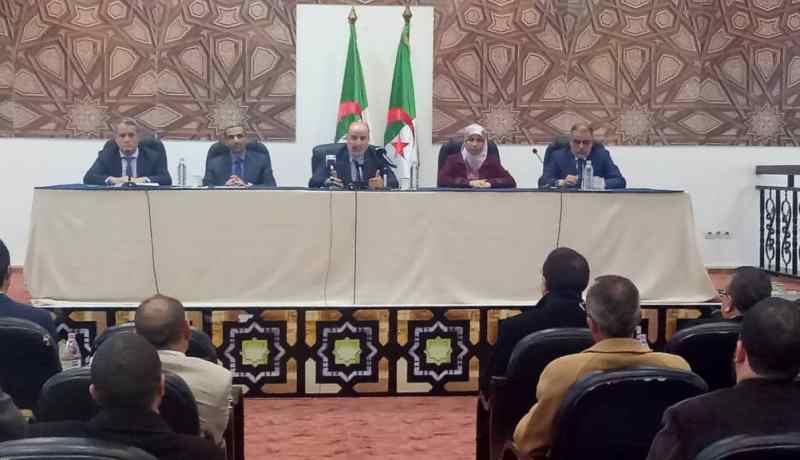 يوسف بلمهدي: “نحن ضد تقييد الإمام في خطبته”