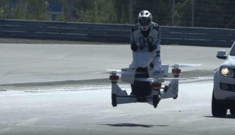 بالفيديو.. أوّل دراجة نارية تطير