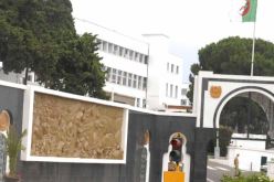 وزارة الدفاع تطمئن متقاعدي الجيش.. مصالحنا المختصة تعكف على متابعة ودراسة ملفاتكم حالة بحالة