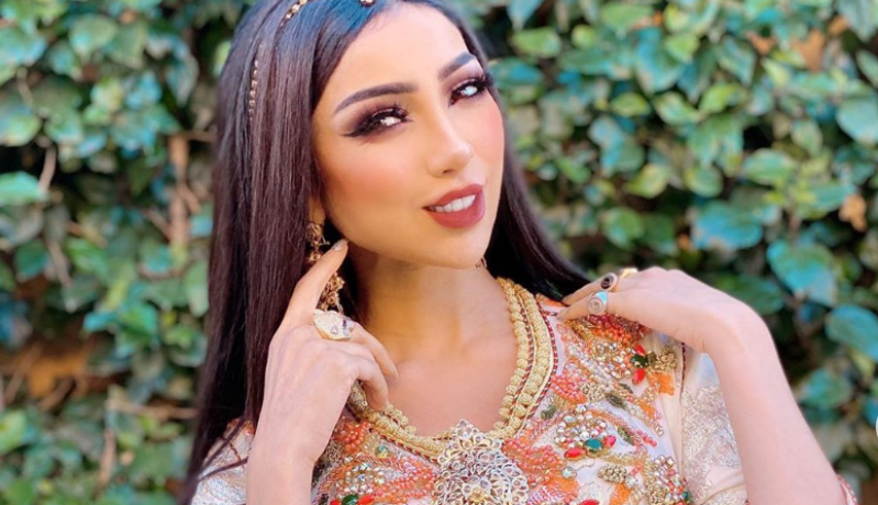 براءة الفنانة المغربية دنيا بطمة من تهمة النصب