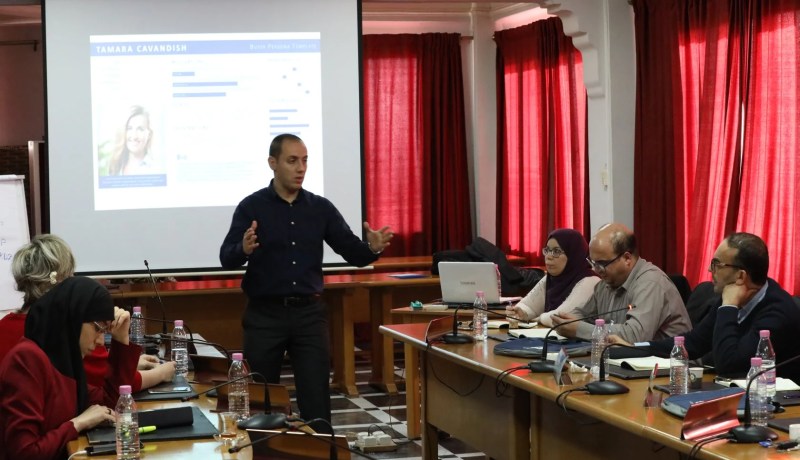 بالصور.. اختتام الدورة التكوينية في مجال الاتصال للمكلفين بالاتصال بوزارة العمل
