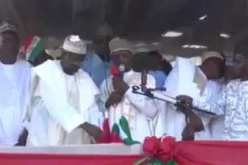 بالفيديو.. لحظة سقوط الرئيس التشادي إدريس ديبي