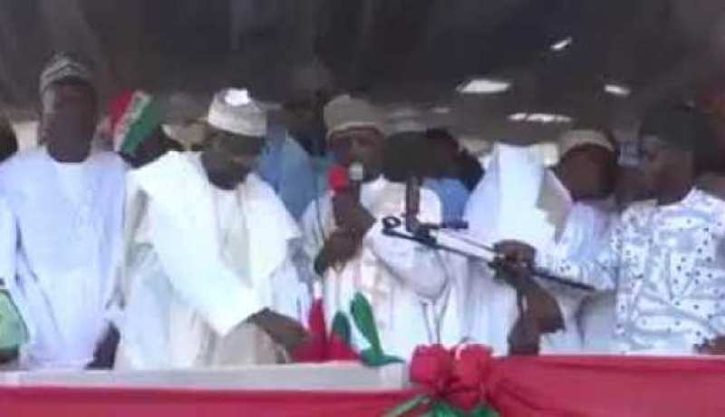 بالفيديو.. لحظة سقوط الرئيس التشادي إدريس ديبي