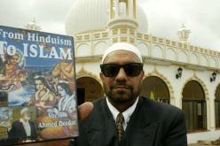 وفاة يوسف ديدات إبن الداعية أحمد ديدات متأثرًا بإصابته