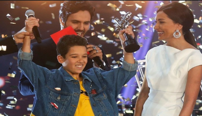 المغربي حمزة لبيض يفوز بلقب ذا فويس كيدز