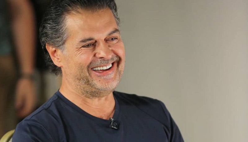 بالفيديو.. راغب علامة يدعم الرئيس المصري بوجه المظاهرات