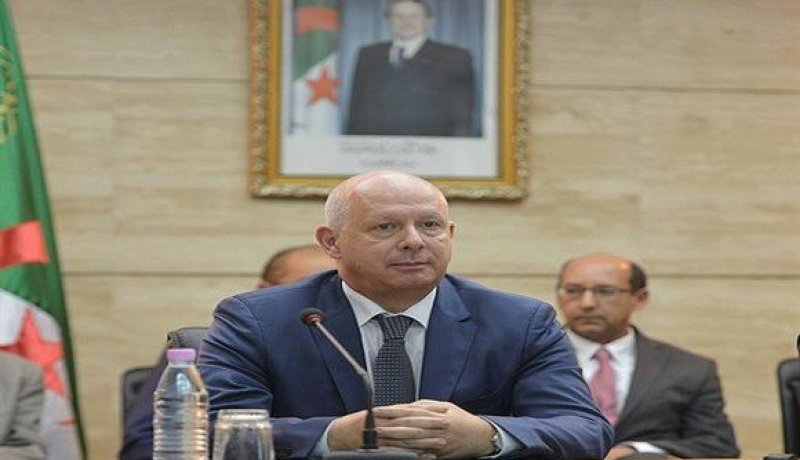 وزير المالية: “اطمئنوا لا ضرائب ولا زيادات في 2018”