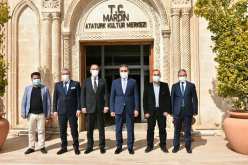 رجل أعمال تركي يمول أزيد من 20 منحة لطالبات جزائريات في تخصص الطب