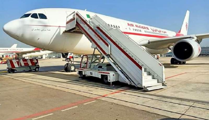 على متنها 260 طالبا.. طائرة إجلاء الطلبة الممنوحين تصل مساء اليوم من مدريد